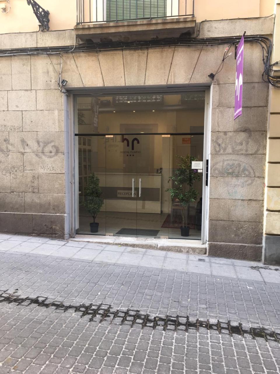 بيت شباب بيزارو مدريد المظهر الخارجي الصورة